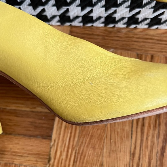 Zara Yellow Leather Block Heel - Picture 7 of 10